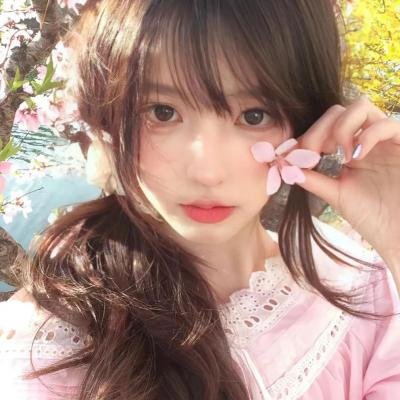 花月争辉
